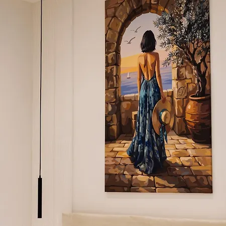 Demetra Exclusive בארי